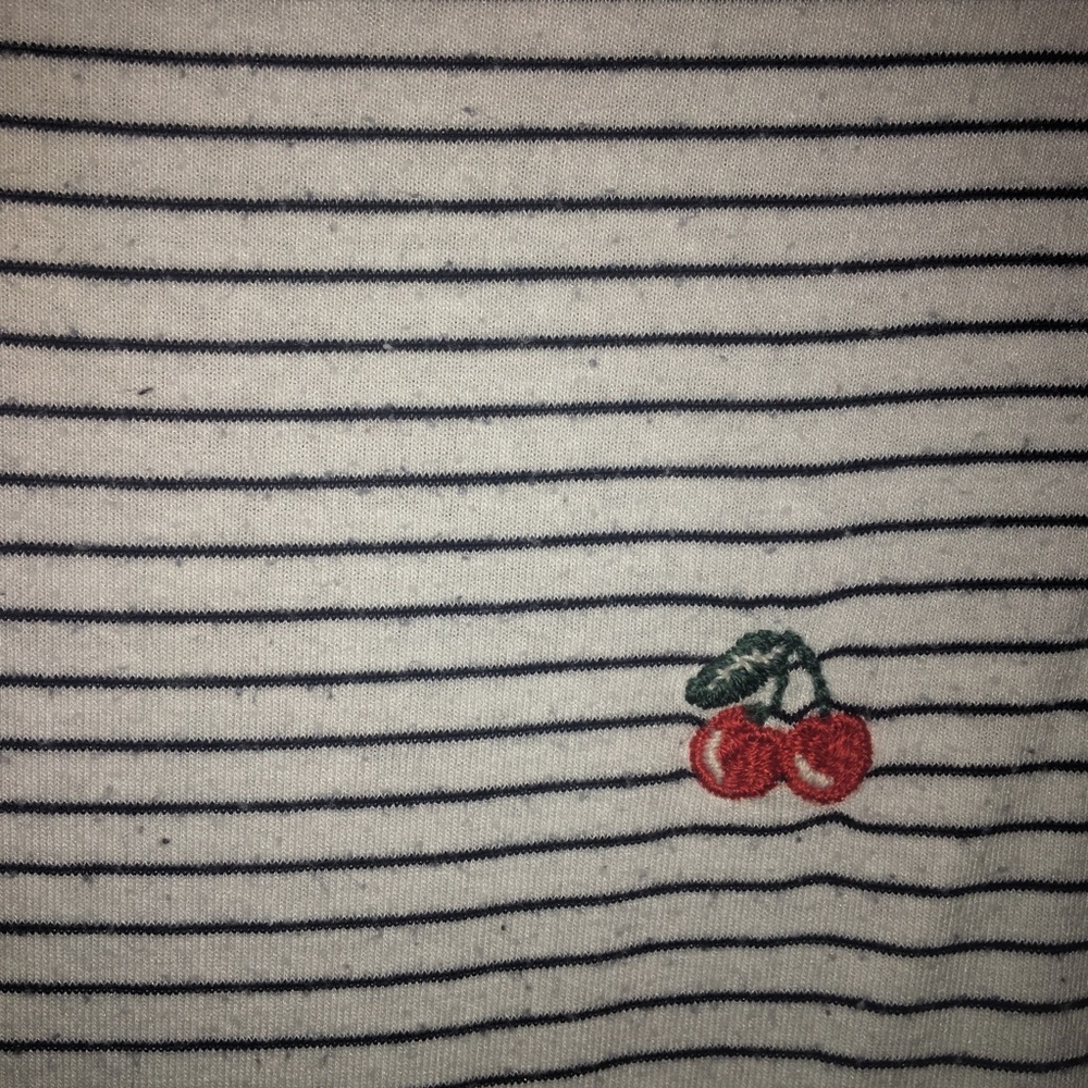 Striped Cherry Top - Picture 3 of 4